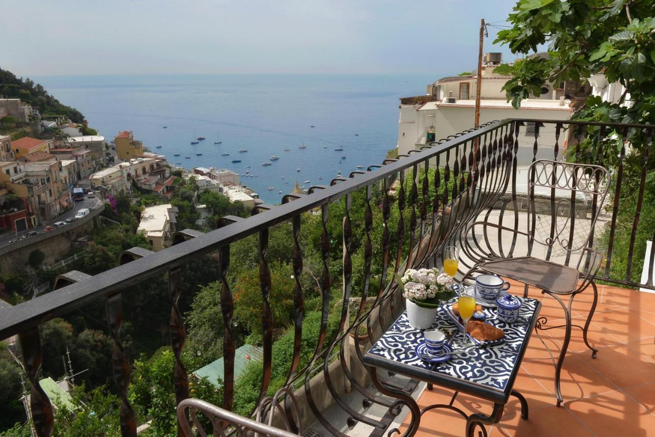 Gema Suites Positano Bagian luar foto
